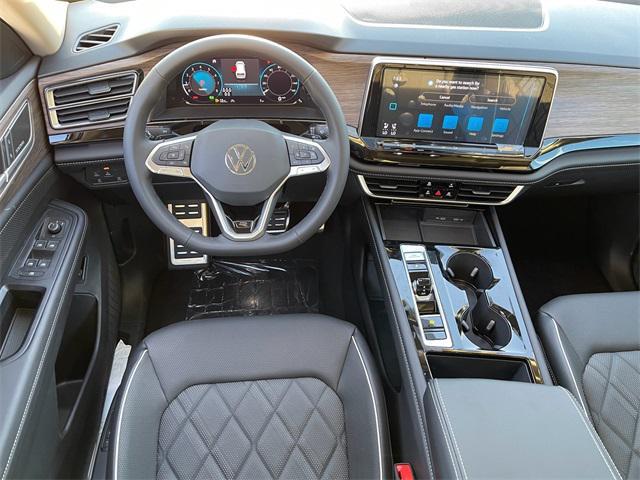 new 2024 Volkswagen Atlas car, priced at $53,665