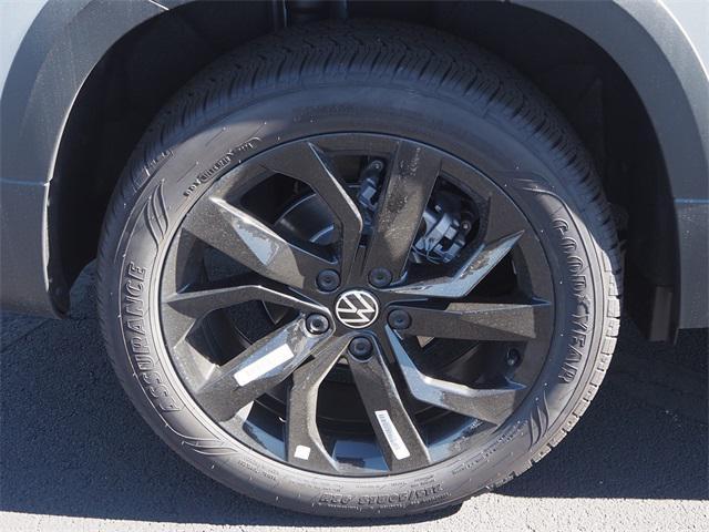 new 2024 Volkswagen Taos car, priced at $28,769