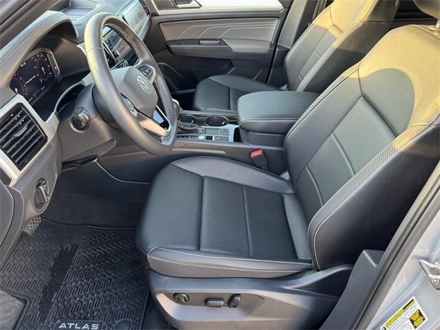 used 2022 Volkswagen Atlas Cross Sport car, priced at $27,400