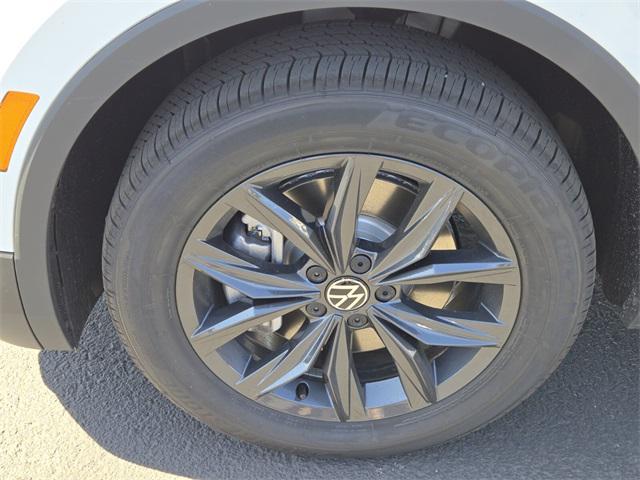 new 2024 Volkswagen Tiguan car, priced at $31,190