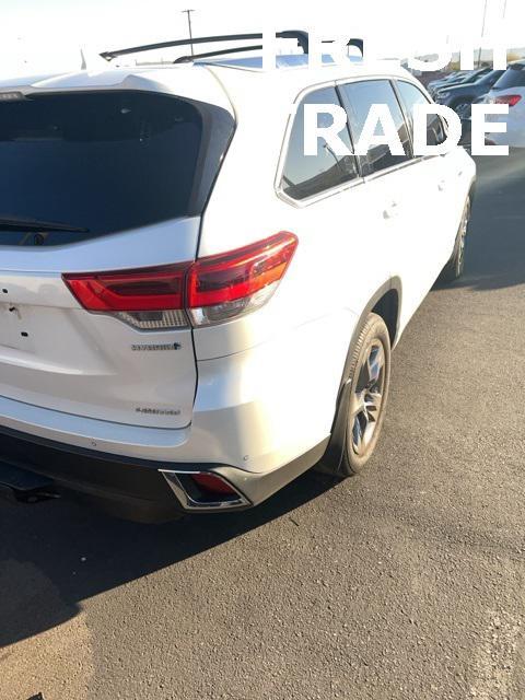 used 2019 Toyota Highlander Hybrid car, priced at $32,900