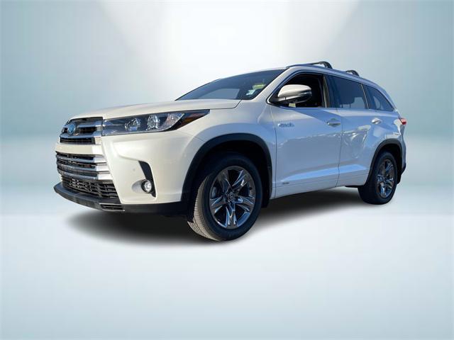 used 2019 Toyota Highlander Hybrid car, priced at $31,900