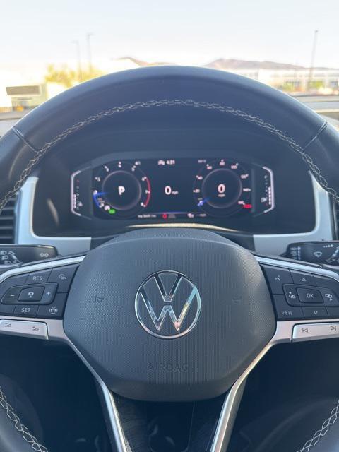 used 2022 Volkswagen Atlas Cross Sport car, priced at $25,900