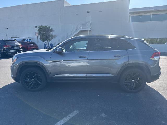 used 2022 Volkswagen Atlas Cross Sport car, priced at $25,900