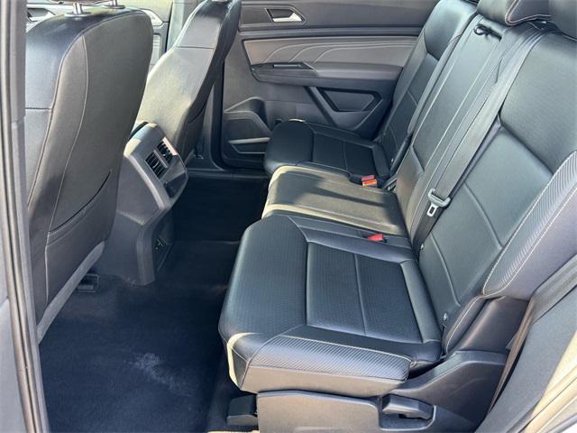 used 2022 Volkswagen Atlas Cross Sport car, priced at $25,900