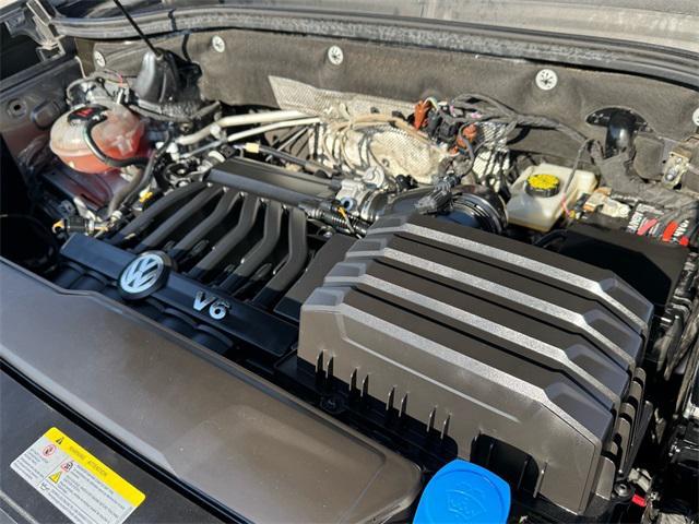 used 2022 Volkswagen Atlas Cross Sport car, priced at $25,900