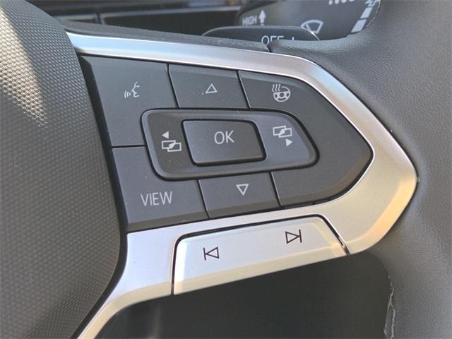 new 2025 Volkswagen Atlas car, priced at $49,071