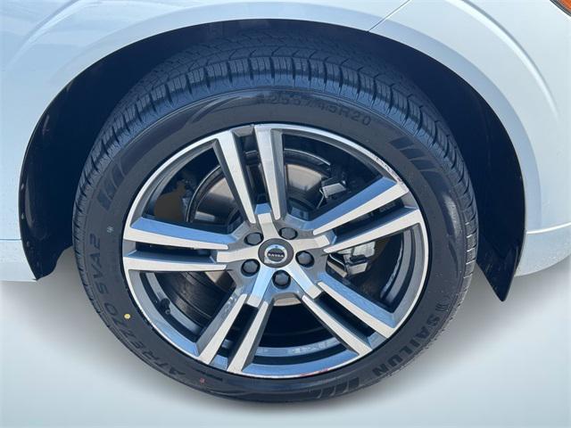 used 2020 Volvo XC60 car, priced at $21,850