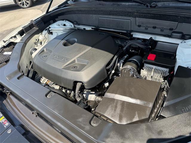 used 2020 Volvo XC60 car, priced at $21,850