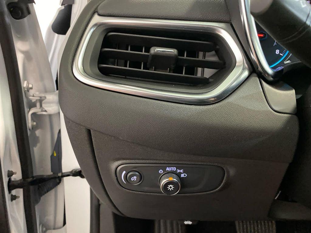used 2024 Chevrolet Equinox car, priced at $26,000