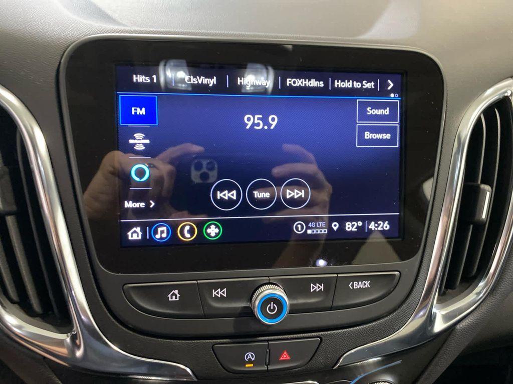 used 2024 Chevrolet Equinox car, priced at $26,000