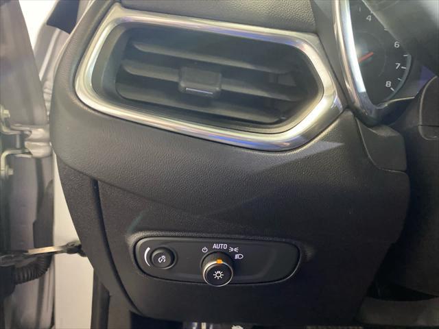used 2018 Chevrolet Equinox car, priced at $10,000