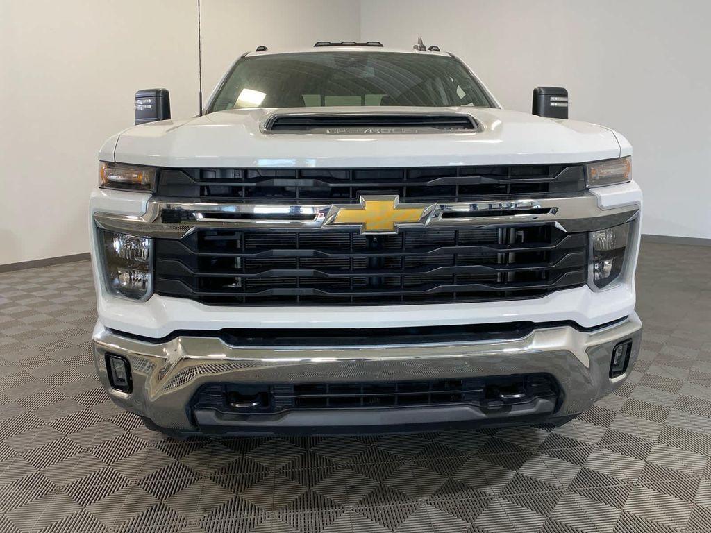 used 2024 Chevrolet Silverado 2500 car, priced at $55,000