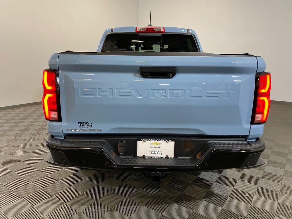 new 2025 Chevrolet Colorado car, priced at $45,626