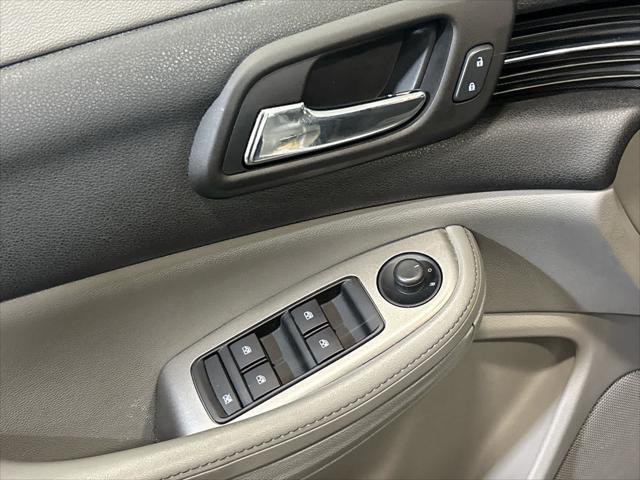 used 2015 Chevrolet Malibu car, priced at $9,500