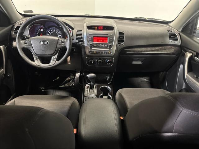 used 2014 Kia Sorento car, priced at $9,000