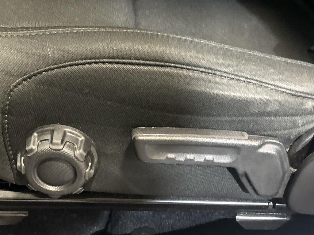 used 2019 Jeep Wrangler Unlimited car, priced at $27,000