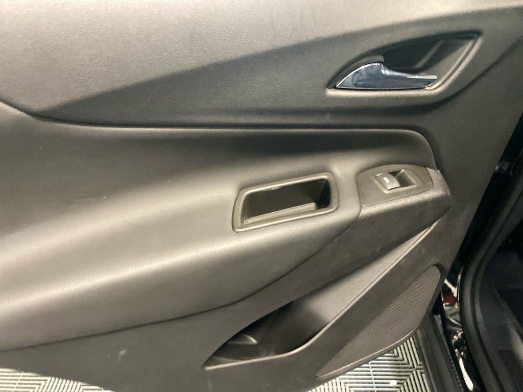 used 2021 Chevrolet Equinox car, priced at $21,200