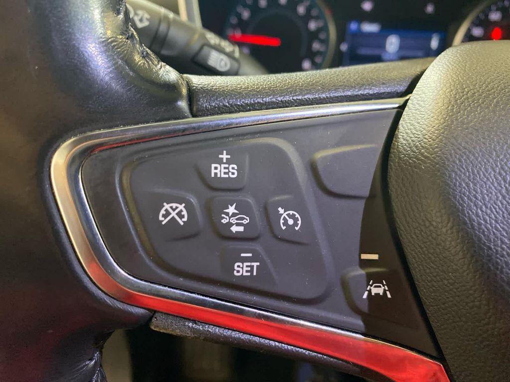 used 2021 Chevrolet Equinox car, priced at $21,200