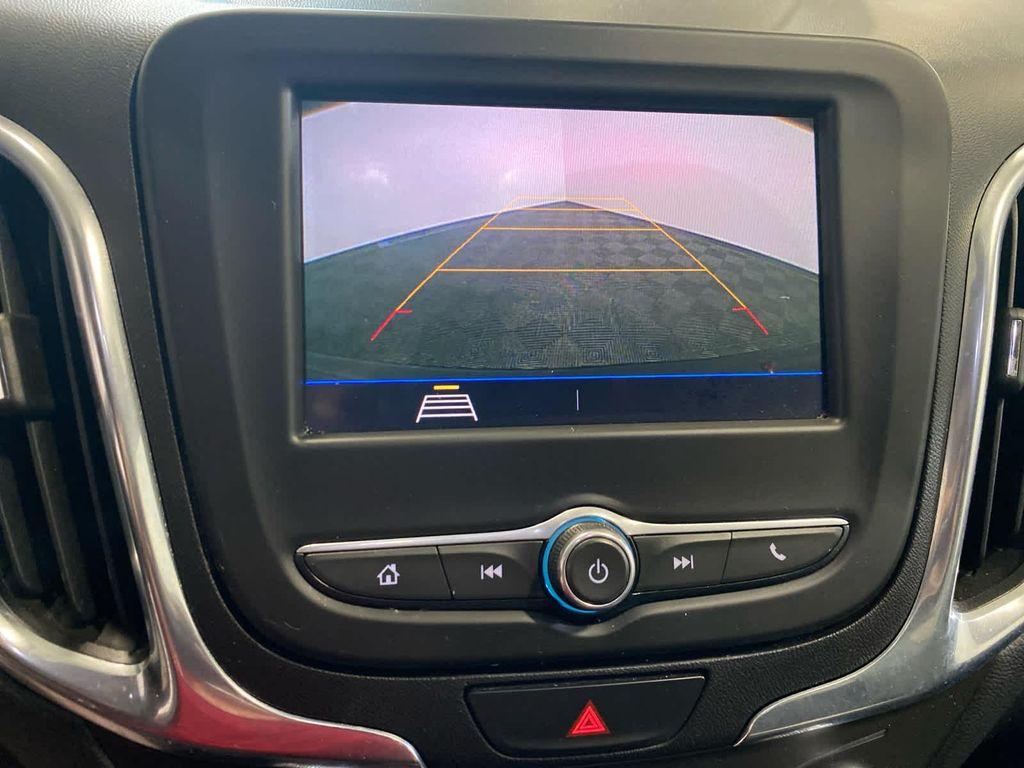 used 2021 Chevrolet Equinox car, priced at $21,200
