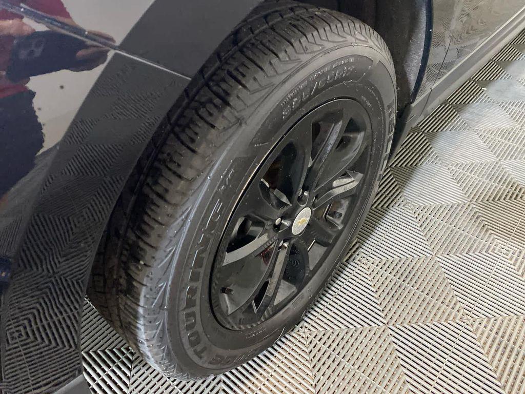 used 2021 Chevrolet Equinox car, priced at $21,200