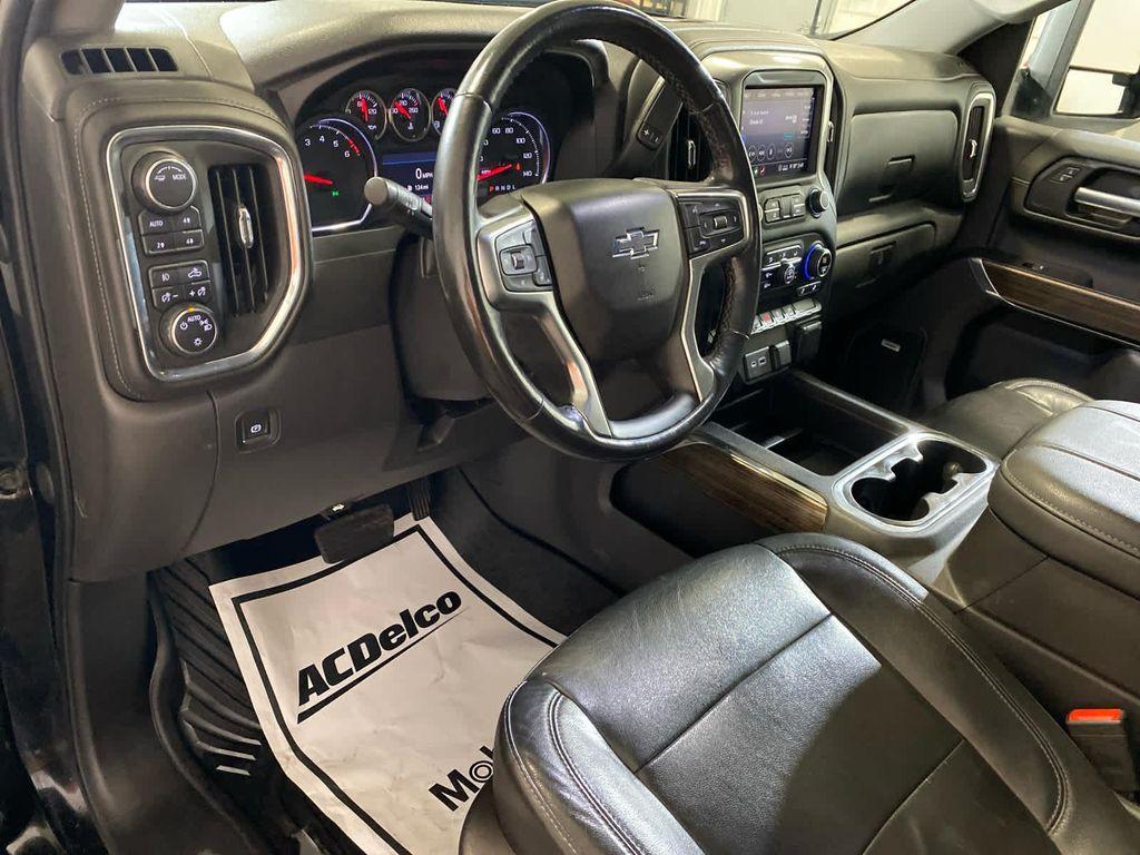 used 2020 Chevrolet Silverado 1500 car, priced at $32,000
