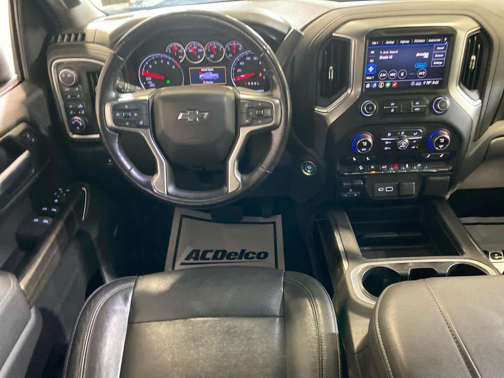 used 2020 Chevrolet Silverado 1500 car, priced at $32,000