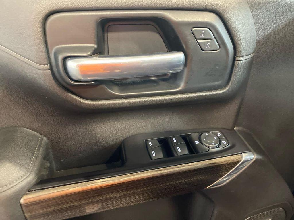 used 2020 Chevrolet Silverado 1500 car, priced at $32,000