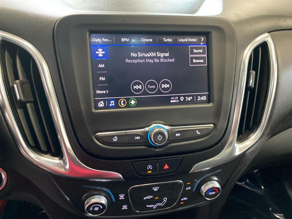 used 2022 Chevrolet Equinox car, priced at $21,000