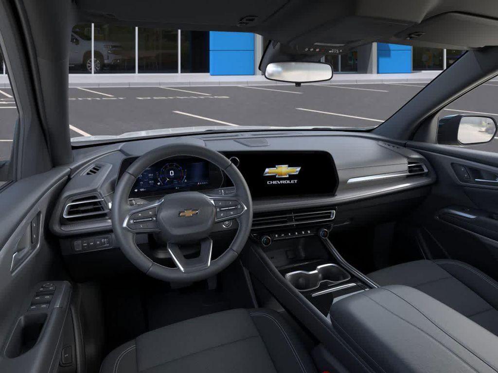 new 2026 Chevrolet Traverse car, priced at $43,910