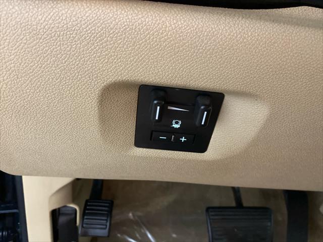 used 2014 Chevrolet Silverado 3500 car, priced at $25,000
