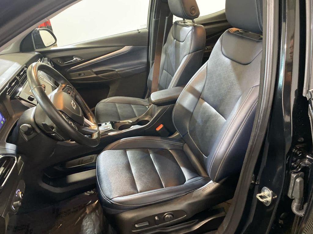 used 2023 Chevrolet Bolt EUV car, priced at $21,400