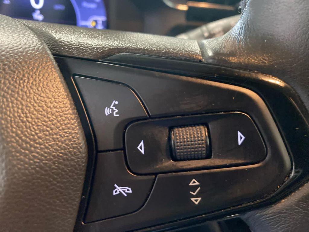 used 2023 Chevrolet Bolt EUV car, priced at $21,400