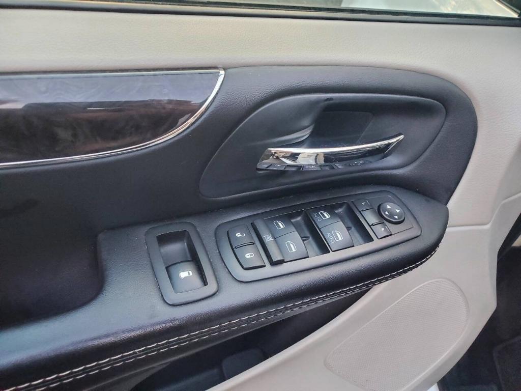 used 2015 Chrysler Town & Country car, priced at $9,995