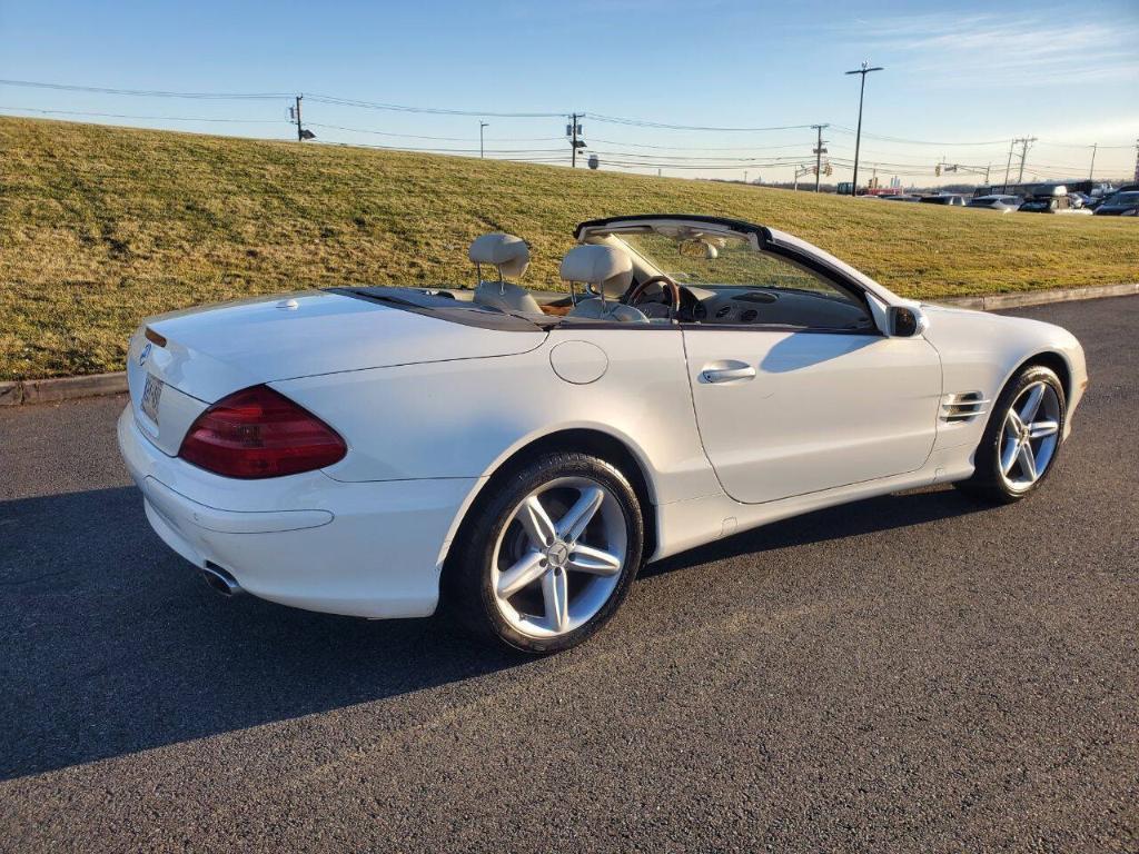 used 2006 Mercedes-Benz SL-Class car, priced at $13,995