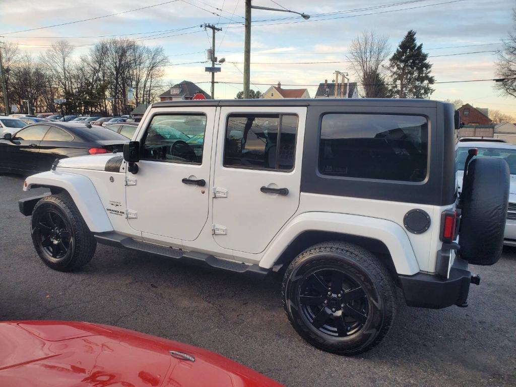 used 2016 Jeep Wrangler Unlimited car, priced at $14,495
