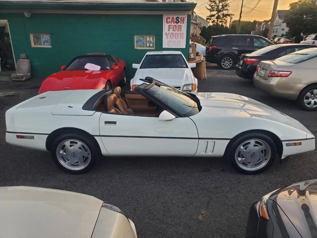 used 1989 Chevrolet Corvette car, priced at $14,995