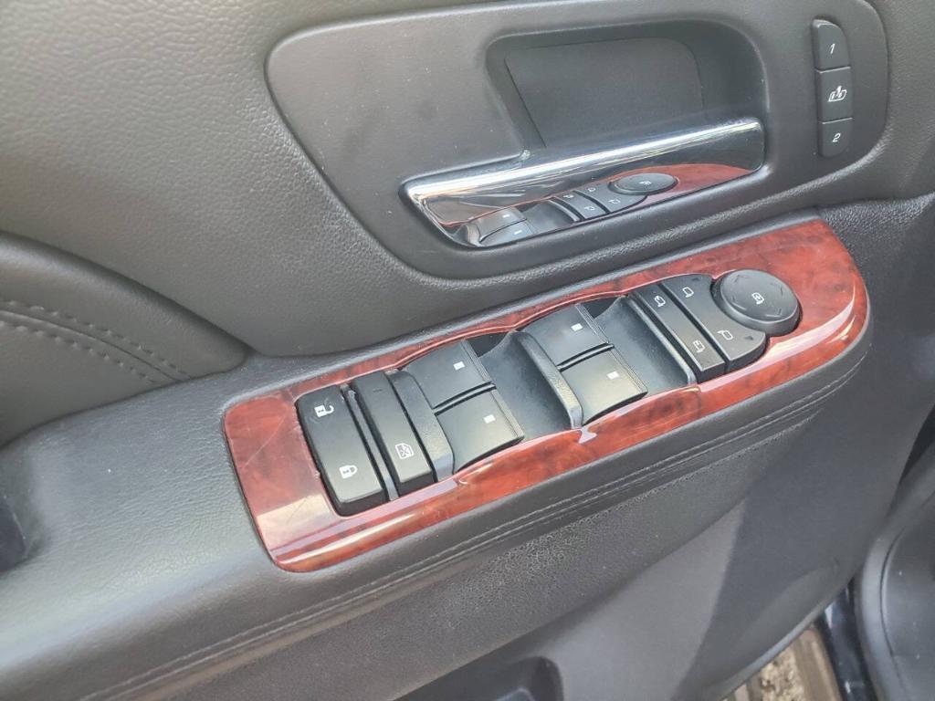 used 2013 Cadillac Escalade EXT car, priced at $13,995