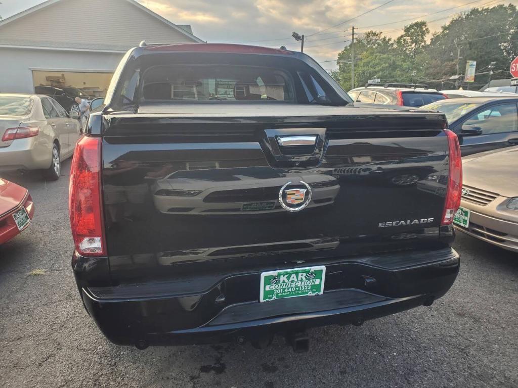 used 2013 Cadillac Escalade EXT car, priced at $13,995
