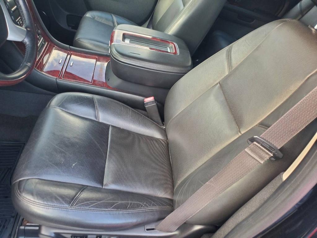 used 2013 Cadillac Escalade EXT car, priced at $13,995