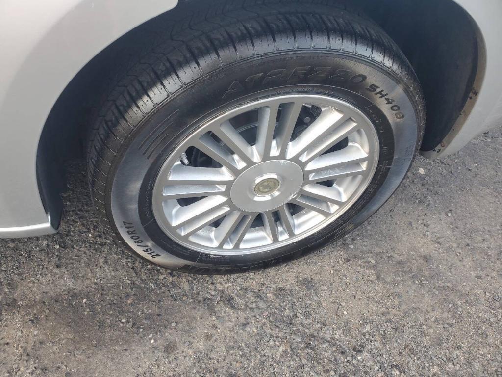 used 2007 Chrysler Sebring car, priced at $4,995
