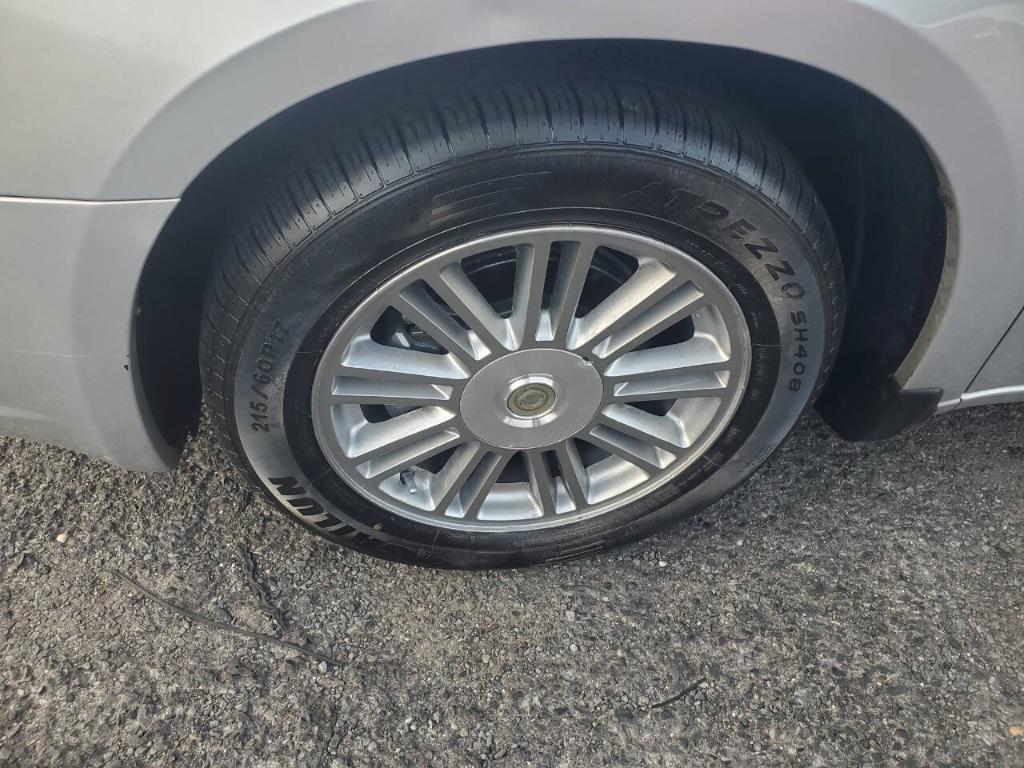 used 2007 Chrysler Sebring car, priced at $4,995