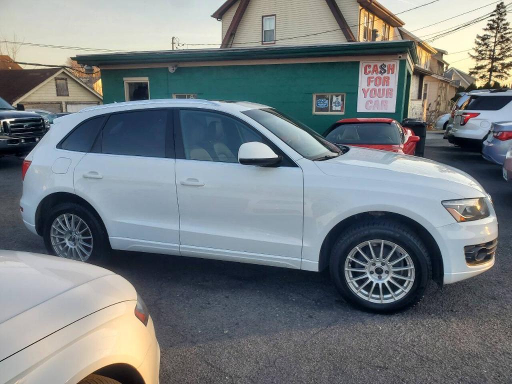used 2010 Audi Q5 car, priced at $8,995