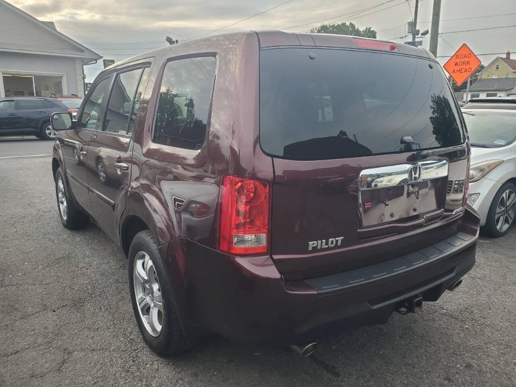 used 2015 Honda Pilot car, priced at $11,995