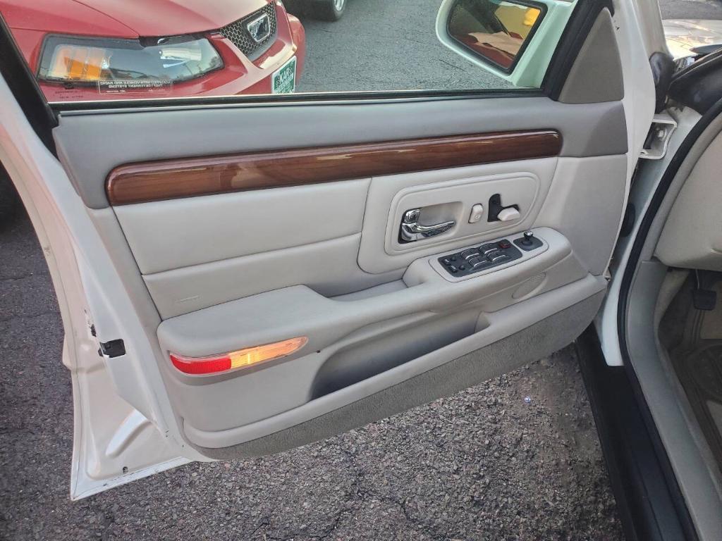 used 1999 Cadillac DeVille car, priced at $9,995