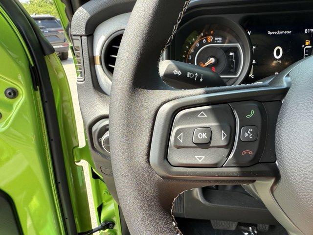 new 2025 Jeep Gladiator car, priced at $45,535