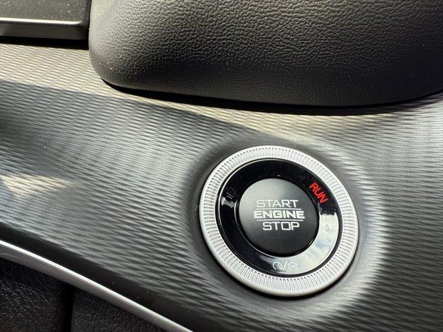 new 2025 Jeep Grand Cherokee car, priced at $40,578