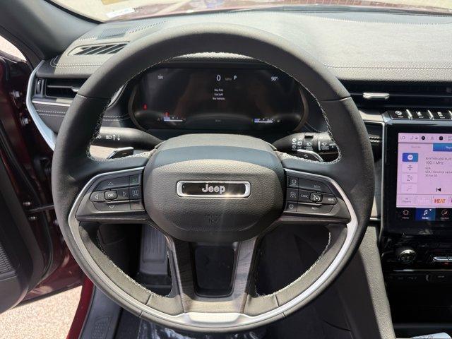 new 2025 Jeep Grand Cherokee car, priced at $47,495