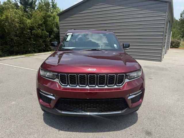 new 2025 Jeep Grand Cherokee car, priced at $47,495