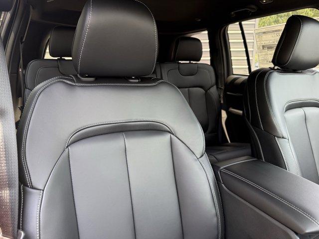new 2025 Jeep Grand Cherokee car, priced at $47,495